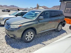 Toyota Highlander 2.7L 4 2011