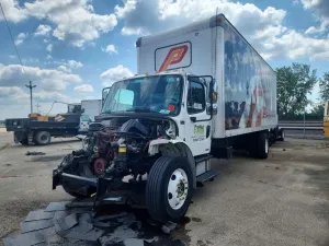 Freightliner Business Class M2 6.7L 6 2009