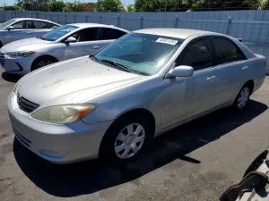 Toyota Camry 2.4L 4 2002
