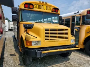 International 3000 8 1990