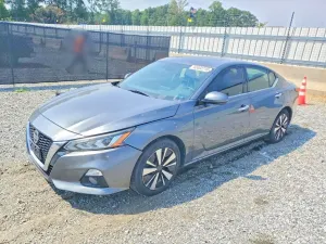 Nissan Altima 2.5L 4 2020