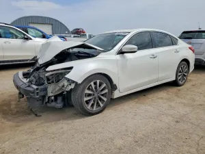 Nissan Altima 2.5L 4 2017