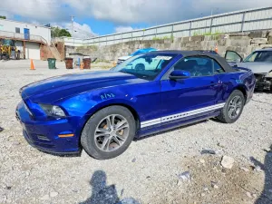 Ford Mustang 3.7L 6 2014
