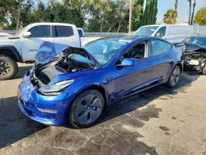 Tesla Model 3 2022