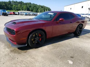 Dodge Challenger SRT HELLCAT 6.2L 8 2020