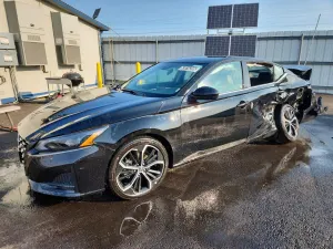 Nissan Altima 2.5L 4 2025