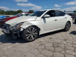 Nissan Altima 2.5L 4 2020