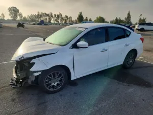 Nissan Sentra 1.8L 4 2017