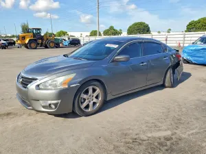 Nissan Altima 2.5L 4 2015