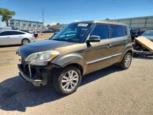 Kia Soul 2.0L 4 2013