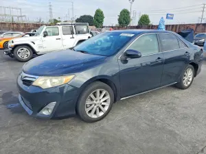 Toyota Camry 2.5L 4 2013