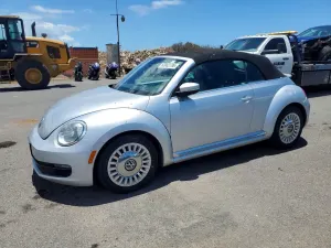 Volkswagen Beetle 1.8L 4 2014