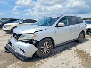 Nissan Pathfinder 3.5L 6 2013