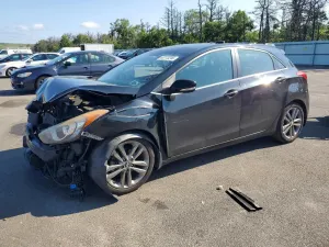 Hyundai Elantra 2.0L 4 2016