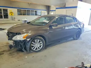 Nissan Altima 2.5L 4 2015
