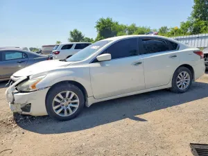 Nissan Altima 2.5L 4 2015