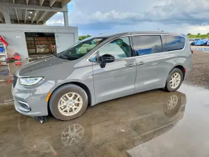 Chrysler Pacifica 3.6L 6 2025