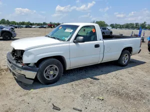Chevrolet Silverado 1500 4.3L 6 2003