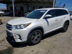 Toyota Highlander 3.5L 6 2019