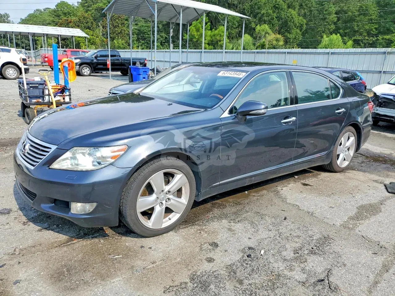 Lexus LS 4.6L 8 2011