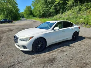 Infiniti Q50 3.7L 6 2014