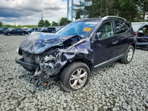Nissan Rogue 2.5L 4 2011