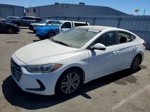Hyundai Elantra 2.0L 4 2017