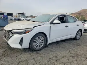 Nissan Sentra 2.0L 4 2025
