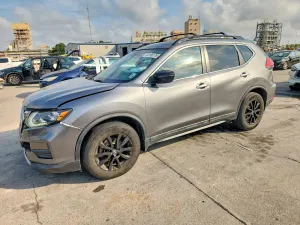 Nissan Rogue 2.5L 4 2017