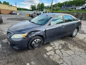 Toyota Camry 2.5L 4 2010