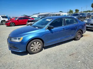 Volkswagen Jetta 1.4L 4 2016