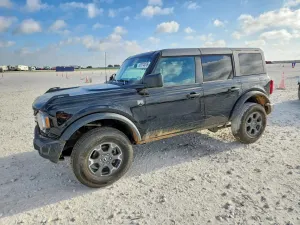 Ford Bronco 2.3L 4 2024