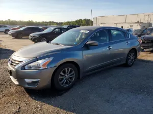 Nissan Altima 2.5L 4 2015