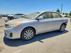Toyota Corolla 1.8L 4 2013
