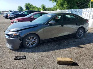 Mazda 3 2.5L 4 2023