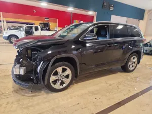 Toyota Highlander 3.5L 6 2016