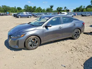 Nissan Sentra 2.0L 4 2025