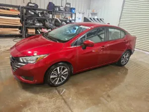 Nissan Versa 1.6L 4 2025