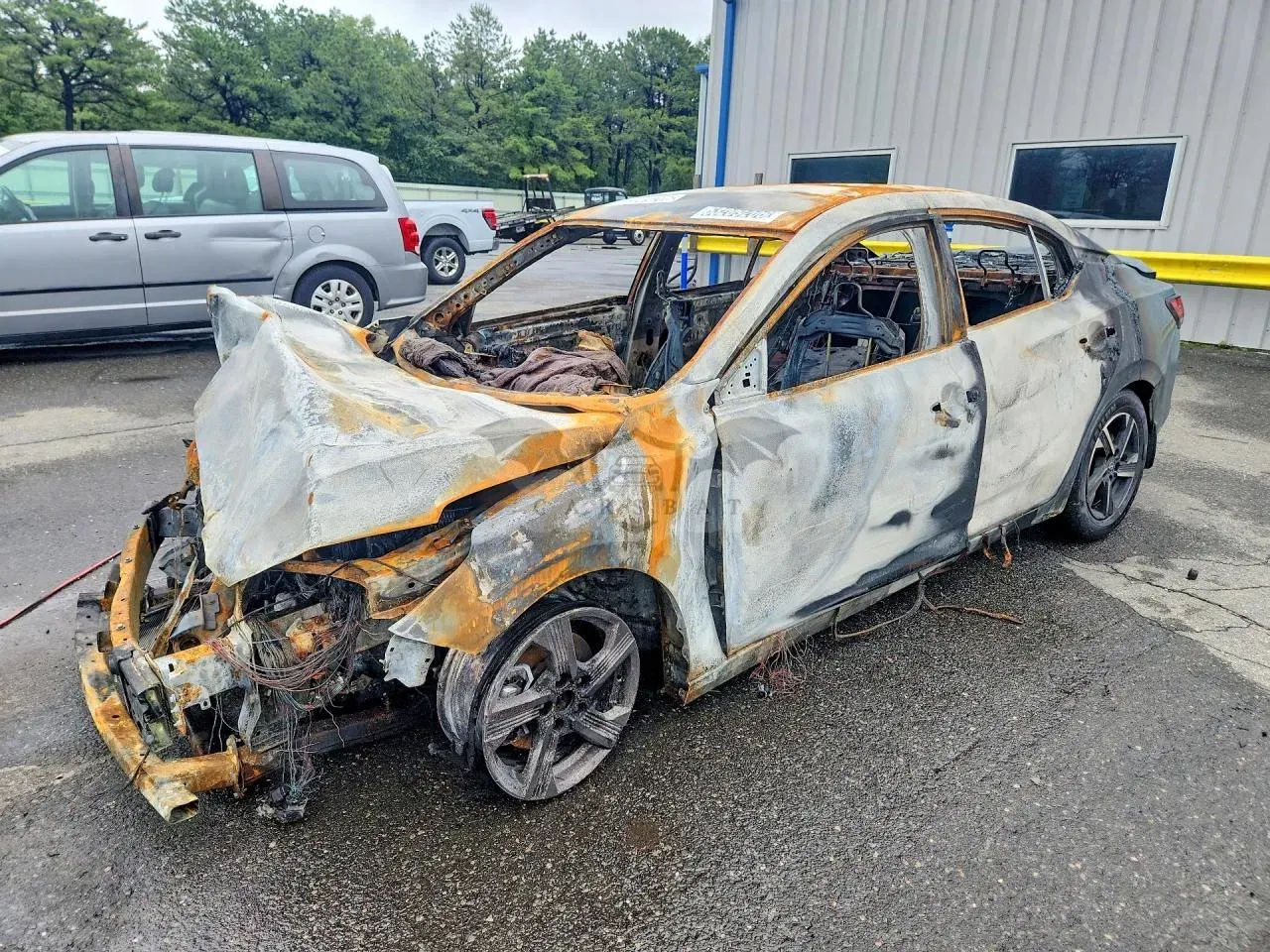 Nissan Sentra 2.0L 4 2025