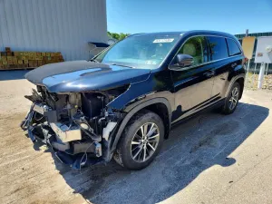 Toyota Highlander 3.5L 6 2018