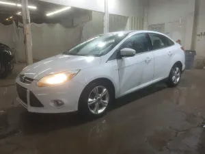 Ford Focus 2.0L 4 2012