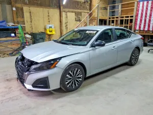Nissan Altima 2.5L 4 2026