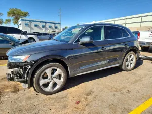 Audi Q5 2.0L 4 2021