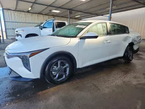 Kia K4 2.0L 4 2026