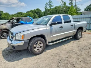 Dodge Dakota 3.7L 6 2005