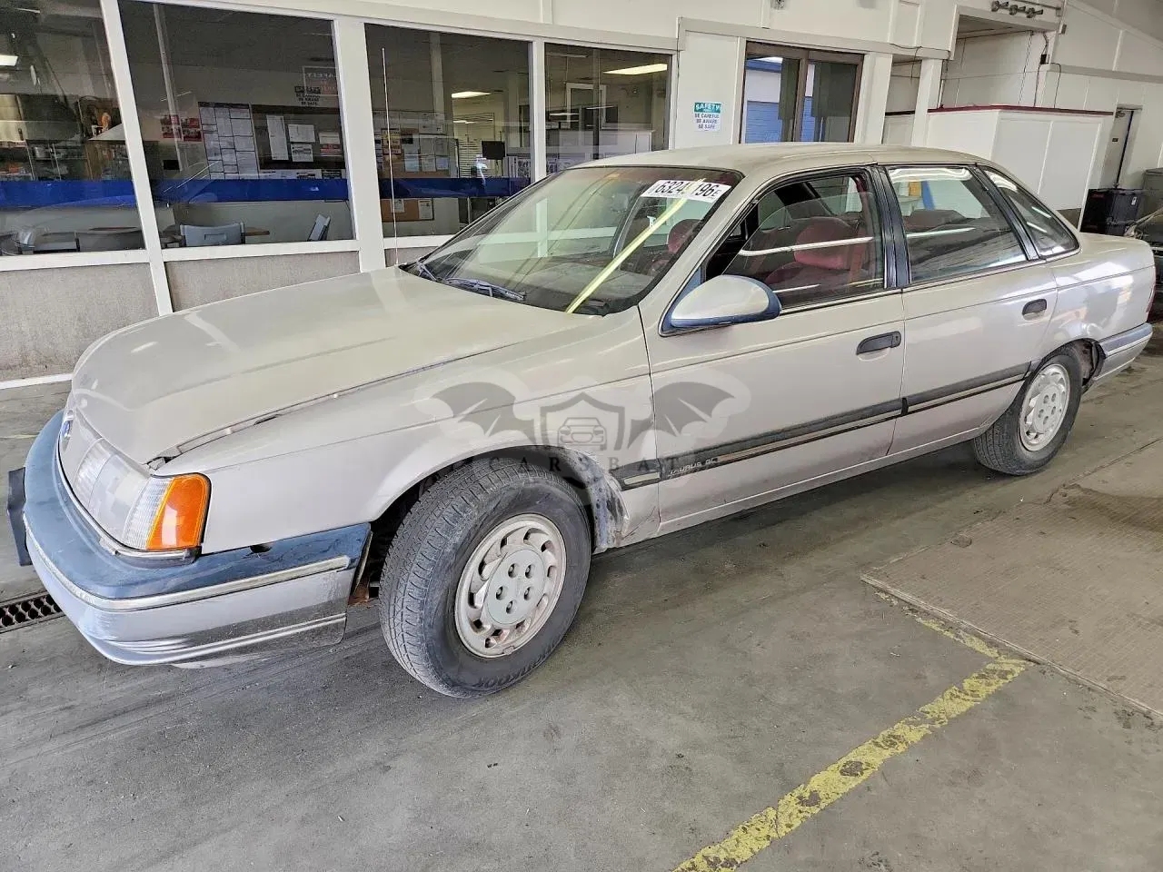 Ford Taurus 3.0L 6 1990