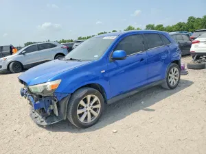 Mitsubishi Outlander 2.0L 4 2015