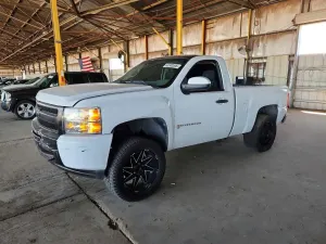 Chevrolet Silverado 1500 4.3L 6 2011