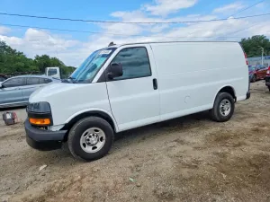 Chevrolet Express 4.3L 6 2021