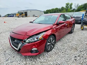 Nissan Altima 2.5L 4 2020